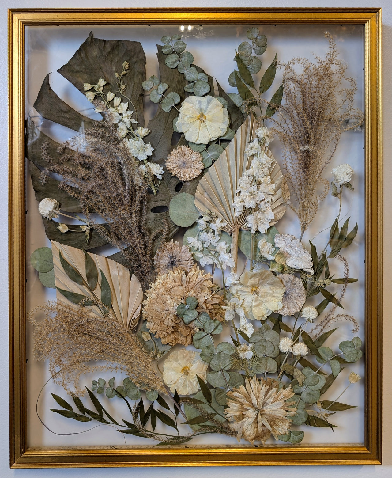 Medium, Gold Frame
"Creative" Design